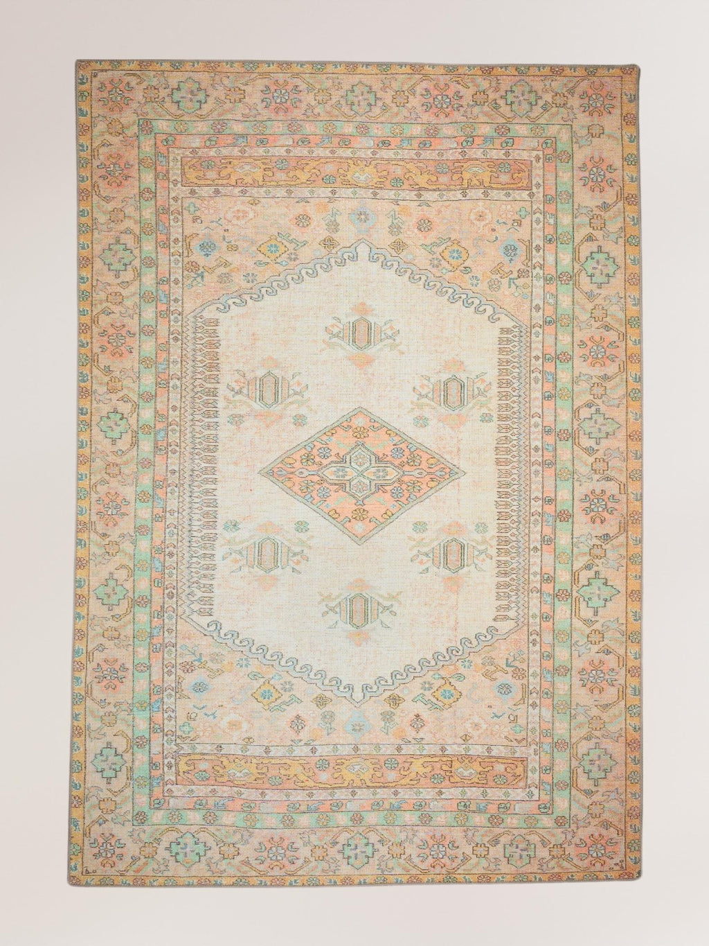 Vintage rug Ilayda Lomé