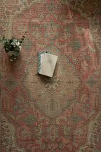 Vintage rug Vildan Lomé