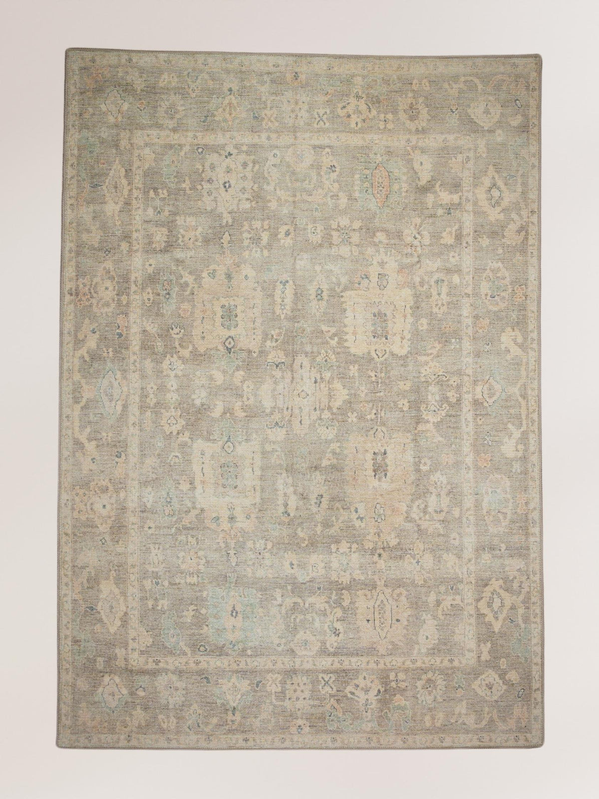 Vintage rug Gizem Lomé