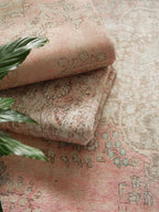 Vintage rug Ebru Vera