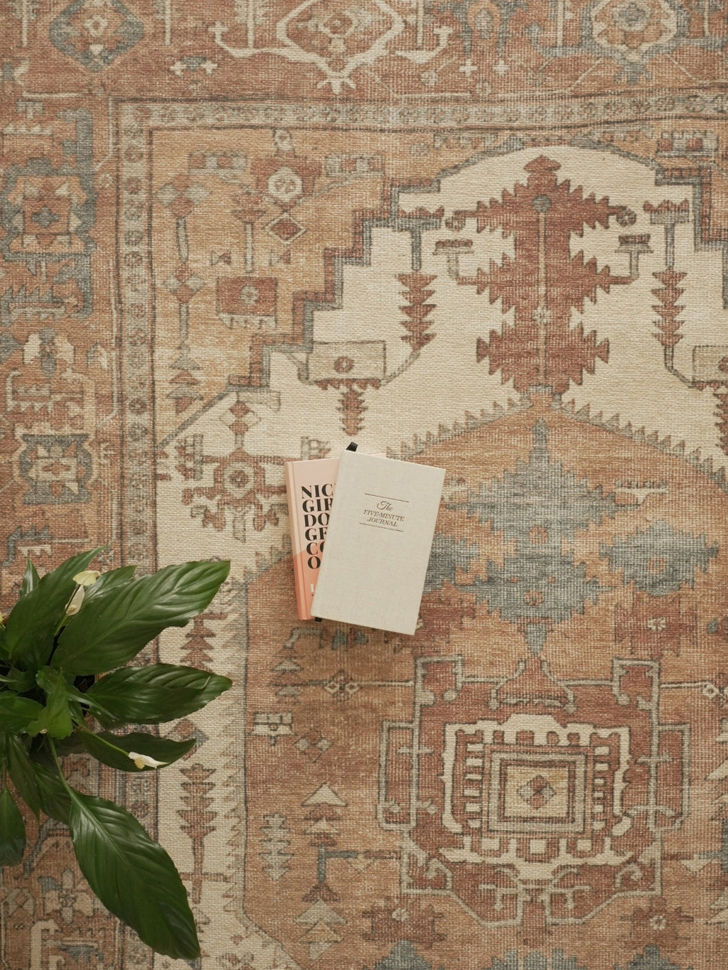 Vintage rug Fadime Vera