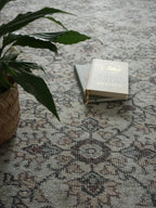 Vintage rug Lebibe Vera