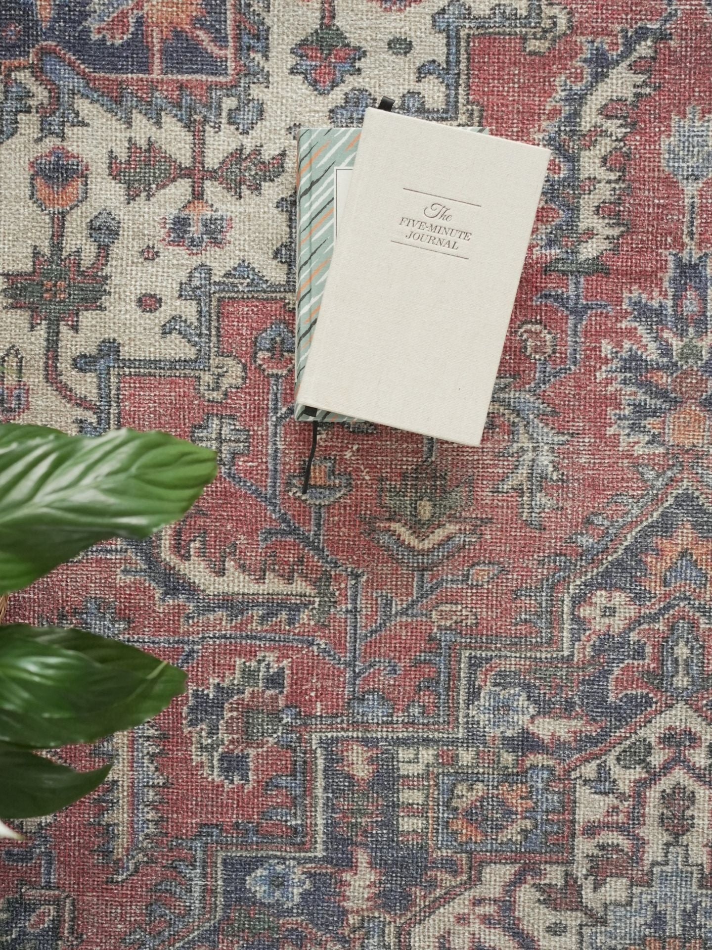 Vintage rug Rengin Vera
