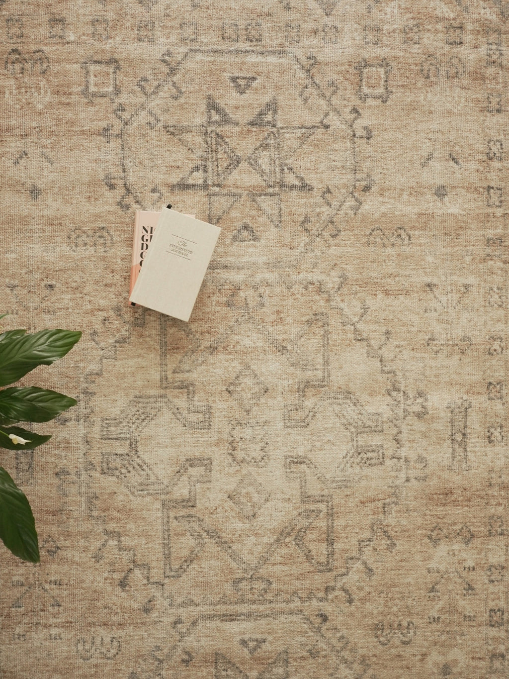 Vintage rug Zeliha Vera