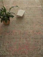 Vintage rug Kezban Vera