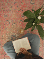 Vintage rug Hacer Vera