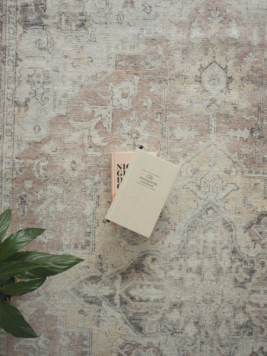 Vintage rug Huriye Vera