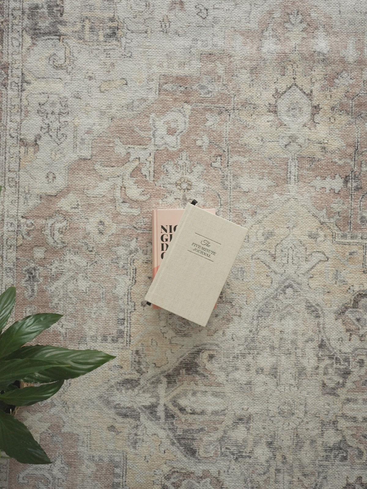 Vintage rug Huriye Vera