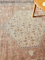 Vintage rug Yelda Lomé