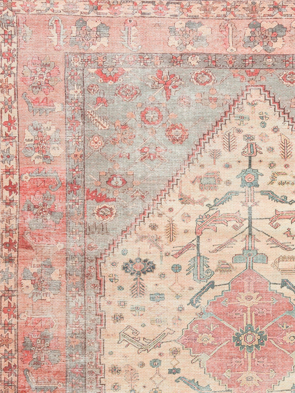 Vintage rug Azize Lomé