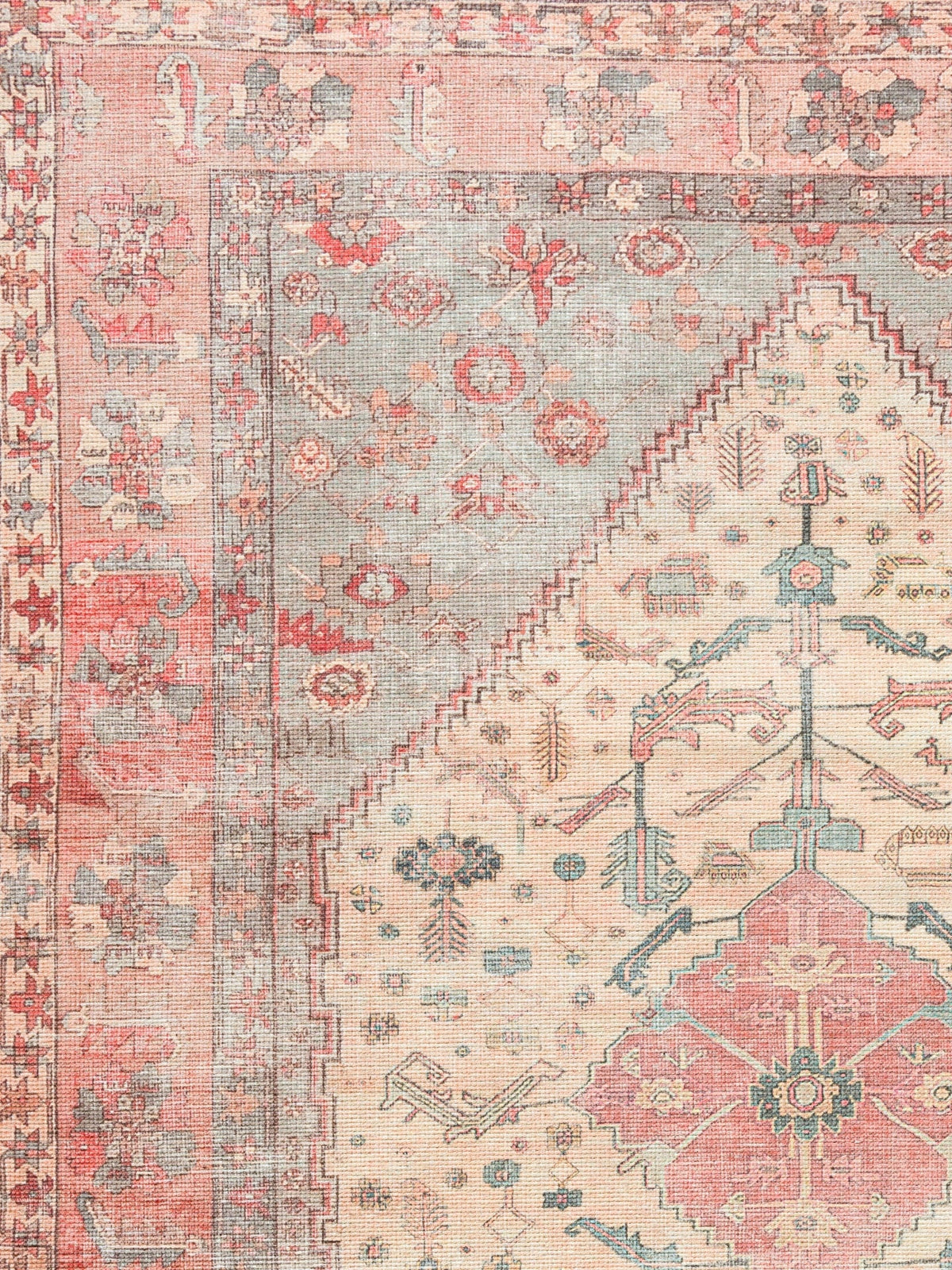 Vintage rug Azize Lomé