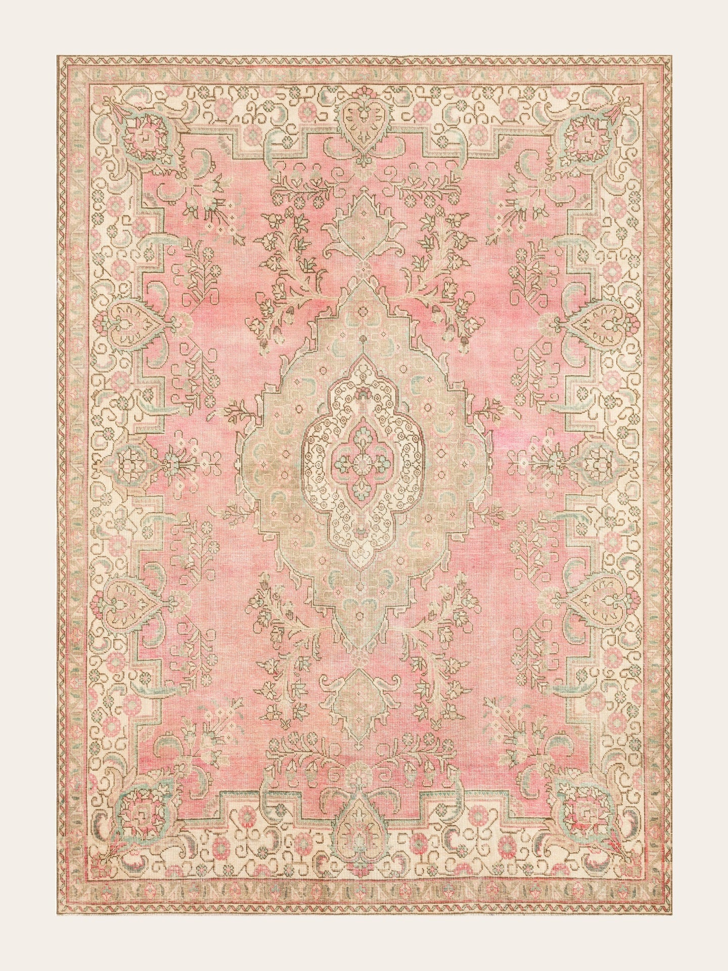 Vintage rug Fatma Vera